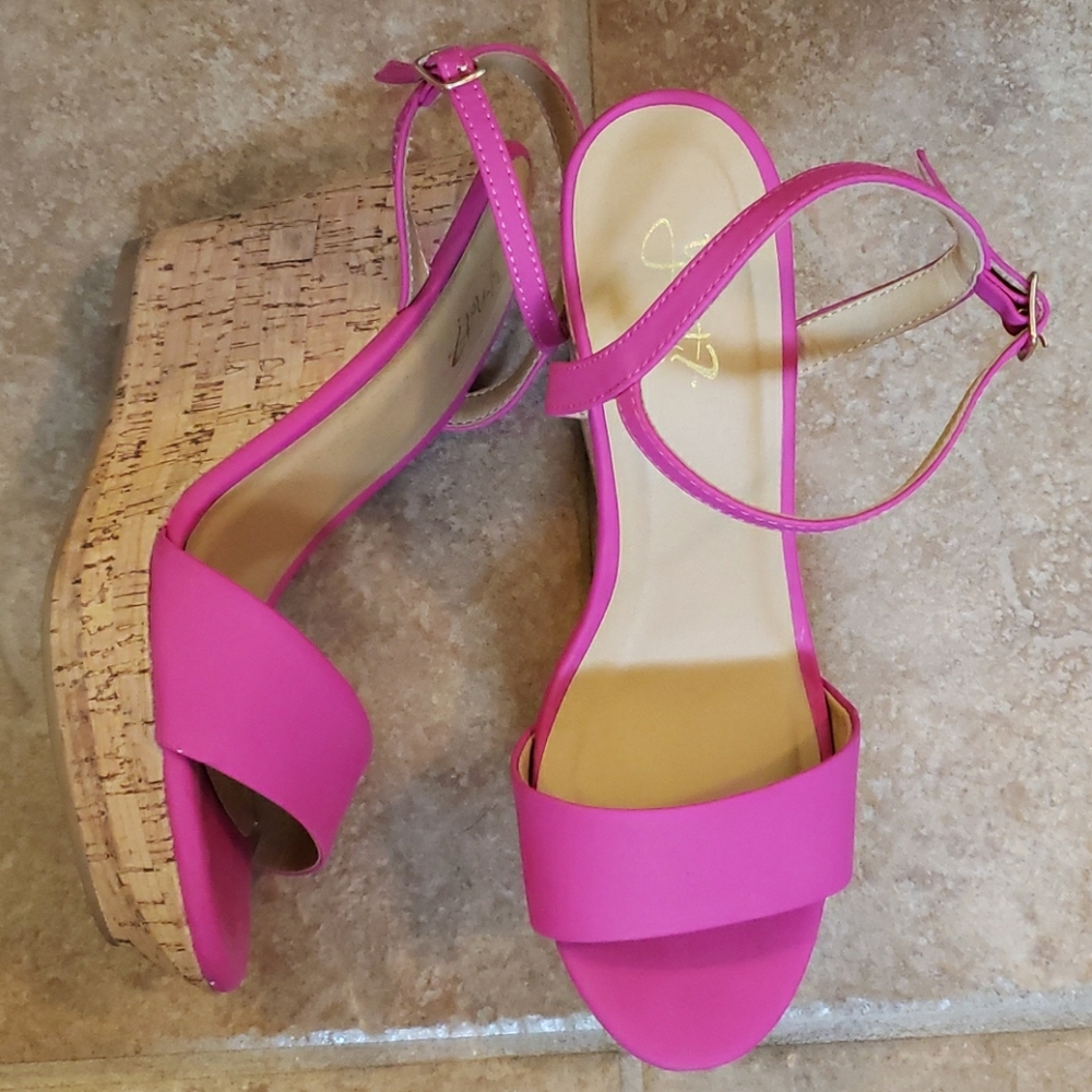 Y-not? Wedges